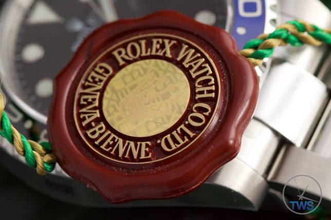 Review of the Rolex GMT Master II [116710BLNR] aka ‘The Batman’ Rolex Superlative Certified seal