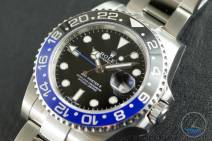 Review of the Rolex GMT Master II [116710BLNR] aka ‘The Batman’ Side view of the dial