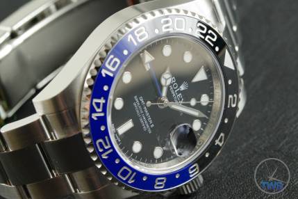 Review of the Rolex GMT Master II [116710BLNR] aka ‘The Batman’ Side view crown down