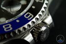 Review of the Rolex GMT Master II [116710BLNR] aka ‘The Batman’ Close up of the crown and bezel