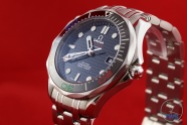 Omega Rio 2016 Olympic Limited Edition Seamaster Diver 300m: Hands On Review [522.30.41.20.01.001] - Time set to 10:40 on the 6th