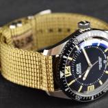 Oris watch facing the right - Oris Divers Sixty-Five: Hands-On Review [01 733 7707 4064-07 5 20 22]