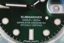 Chronometer certification proudly displayed on the dial